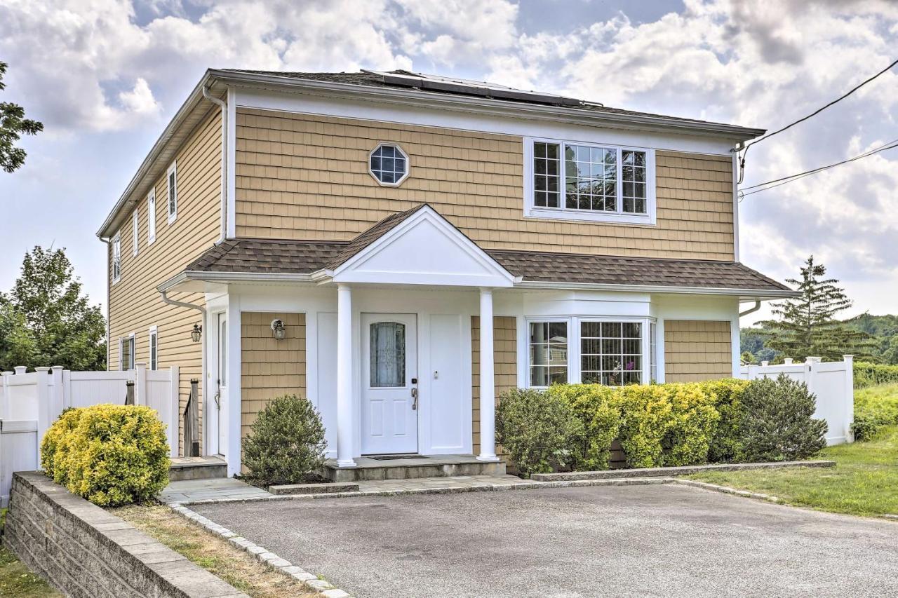 Ideally Located Glen Cove Apartment! 외부 사진